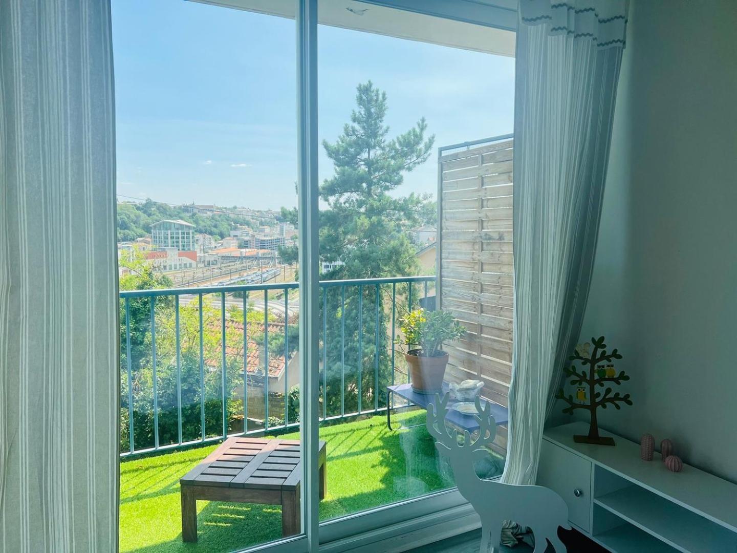 Le Retro - Splendide Appartement Poitiers Exteriör bild